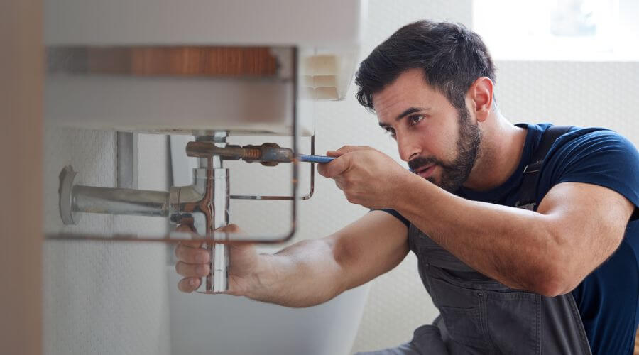 Water heater thermostat replacement in Lacombe, LA